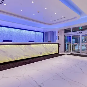 Est **** Toronto