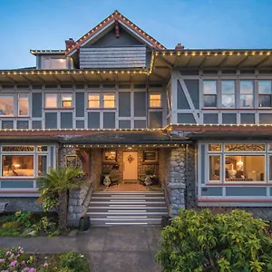 Dashwood Manor Seaside Couette-café Victoria