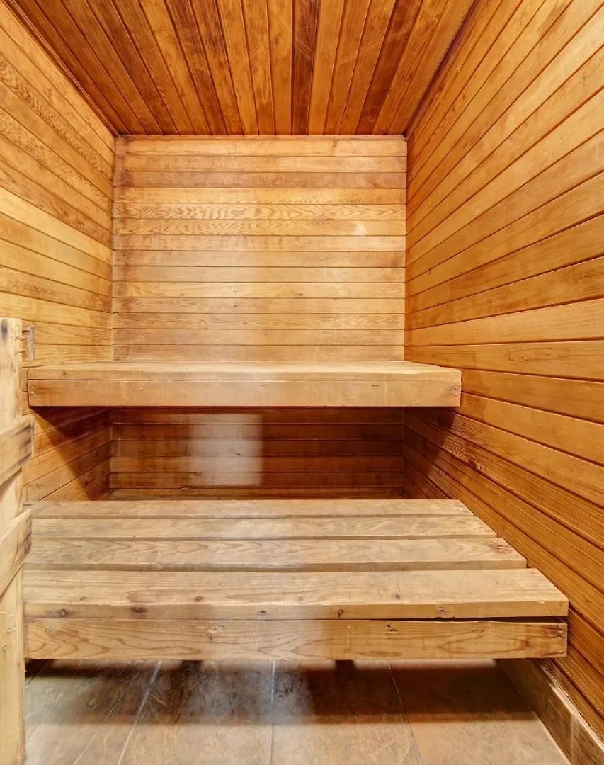 فندق ديلوكس إن تورونتو