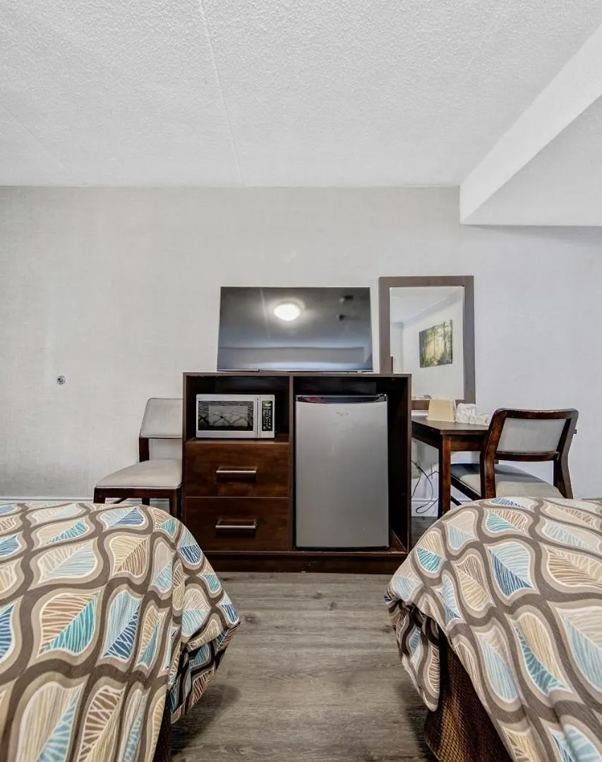 فندق ديلوكس إن تورونتو كندا